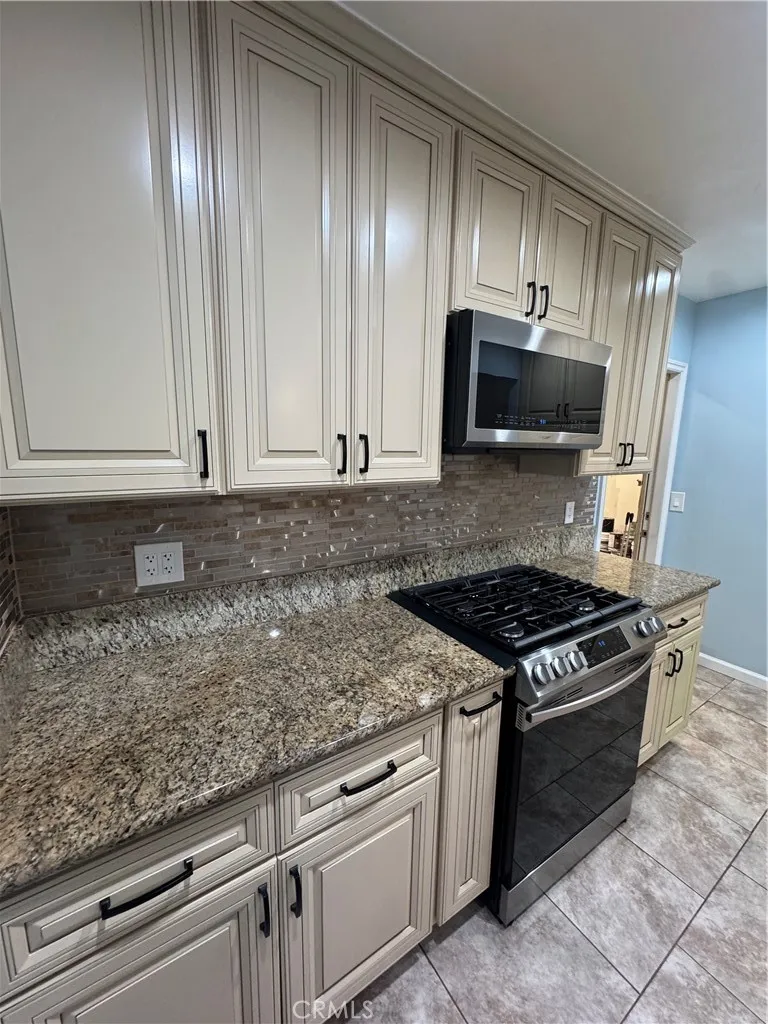 Additional image 31 of 901 N Acacia Ave Unit 2, Rialto, CA 92376