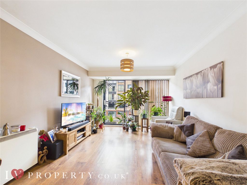 2 bed flat for saleRea Place, Birmingham, West Midlands B12