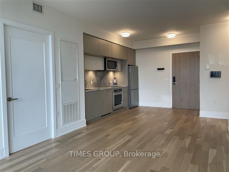 4221-585 Bloor Street E, Toronto, ON, M4W 0B3