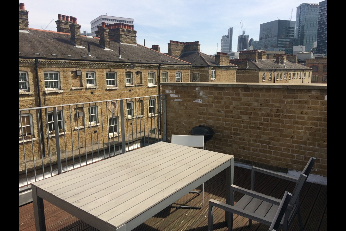 Studio Flat, Whitecross Street, EC1Y, N1 7GU