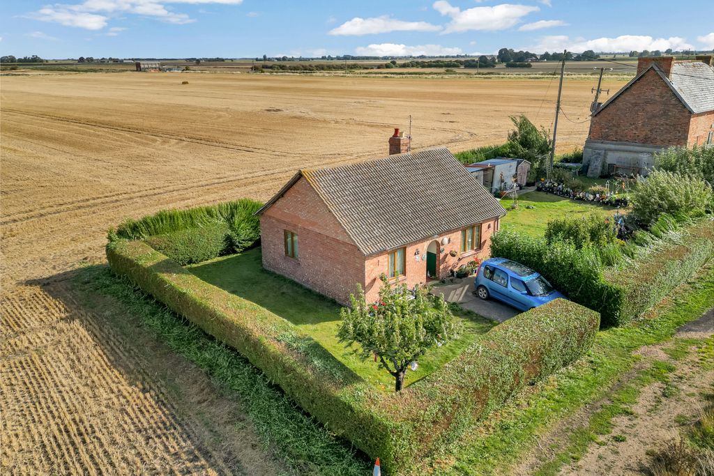 Additional image 4 of 2 bed bungalow for saleLand At Morton Fen, Morton, Bourne, Lincolnshire PE10