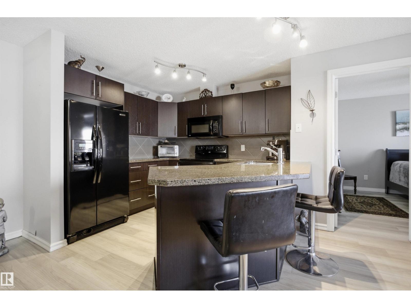 Additional image 6 of 115-2208 44 Avenue NW, Edmonton, AB, T6T0G6