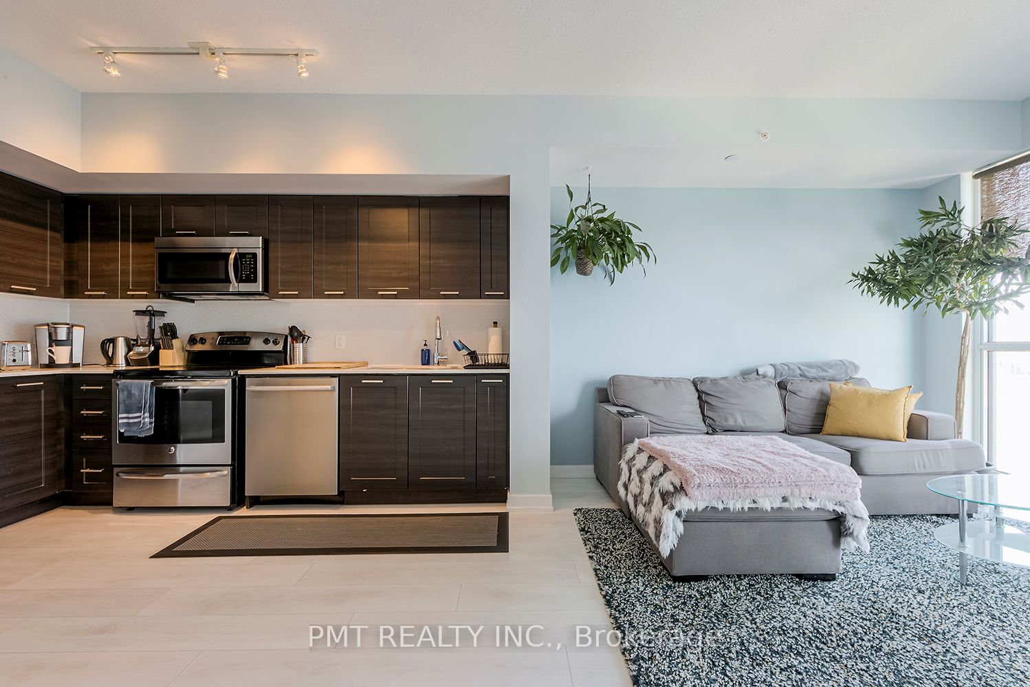 Additional image 3 of 1010-2212 Lake Shore Boulevard W, Toronto, ON, M8V 0C2