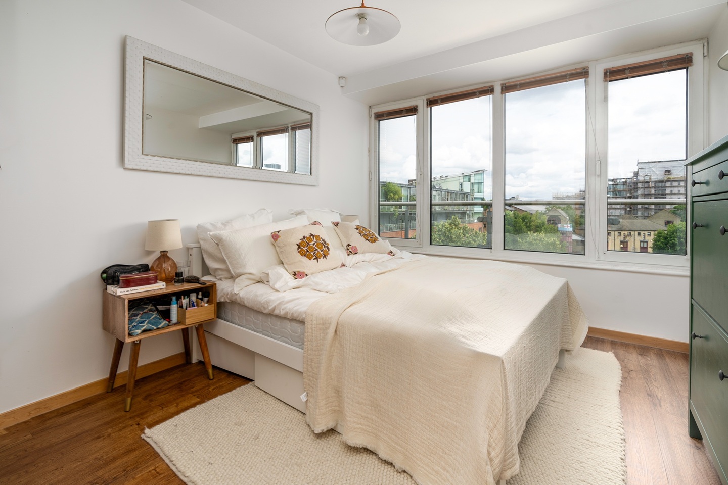 Additional image 4 of 2 Bed Flat, Graham St, N1, N1 7GU