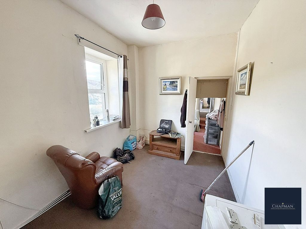 Additional image 11 of 2 bed flat for saleDuffryn Street, Ferndale CF43