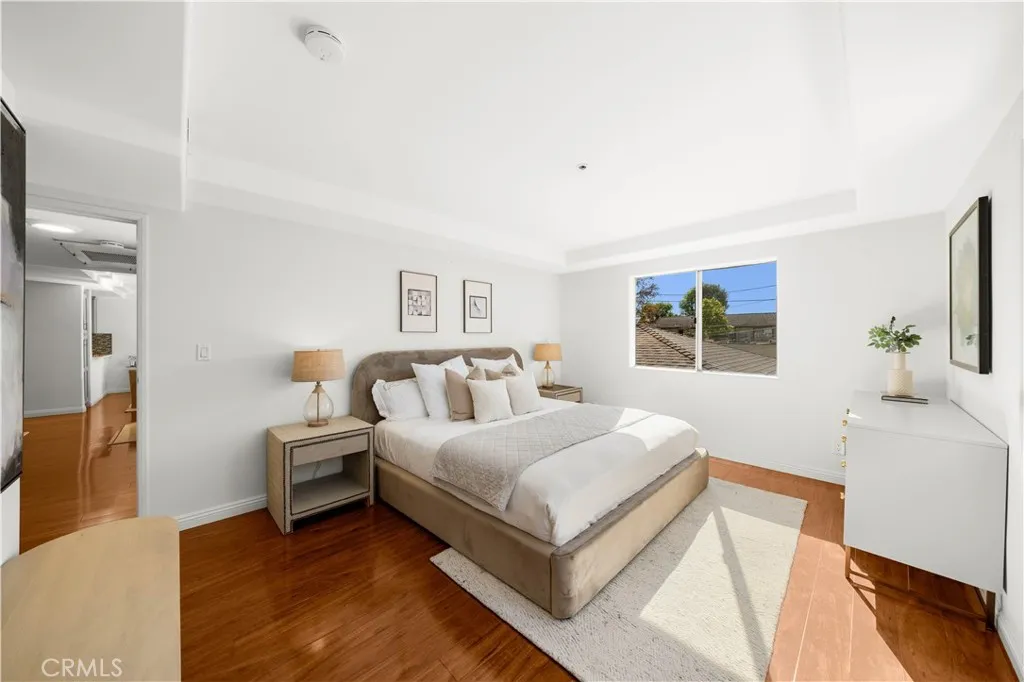 Additional image 13 of 335 S Sierra Madre Blvd, Pasadena, CA 91107