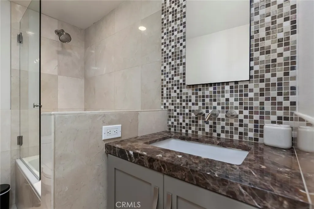 Additional image 29 of 319 Longden Ln, Solana Beach, CA 92075