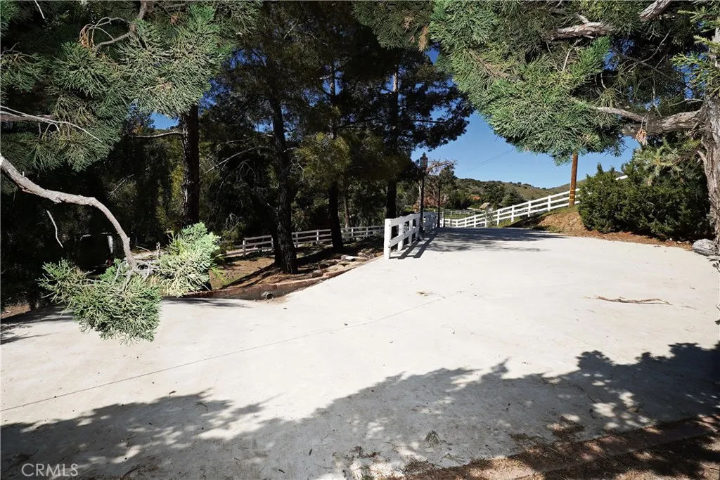 33716 Hubbard Road, Acton, CA 93510