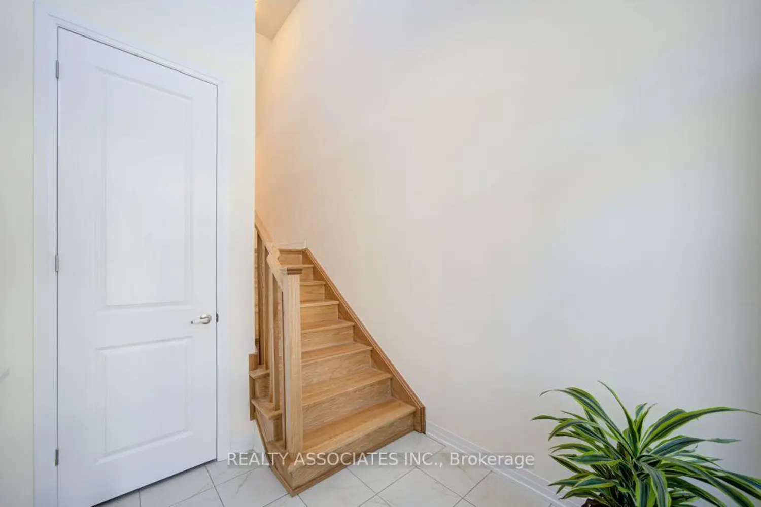 20 Kahshe Lane photo 2
