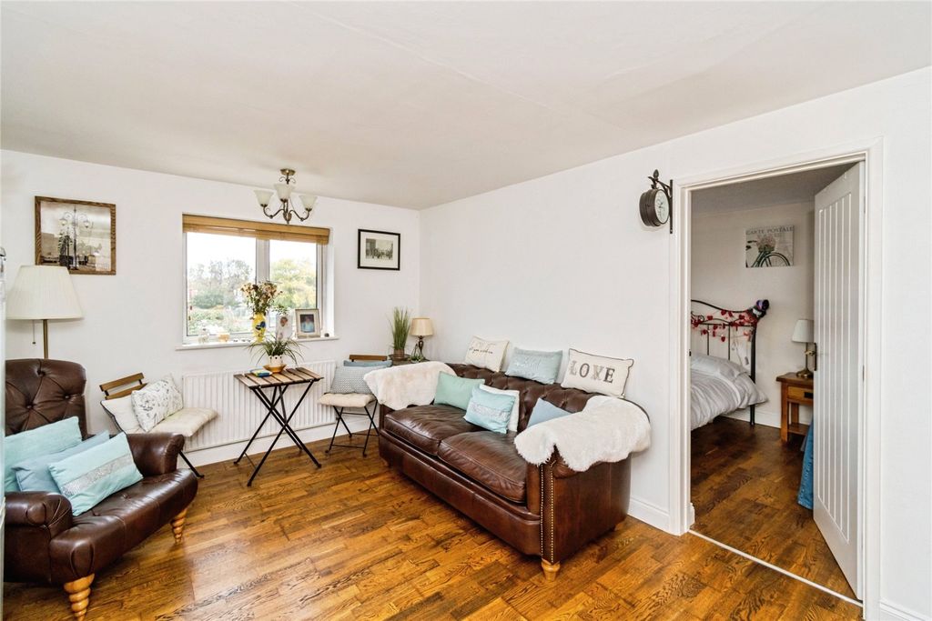 Additional image 26 of 4 bed flat for saleSt. Denys Road, Southampton, Hampshire SO17