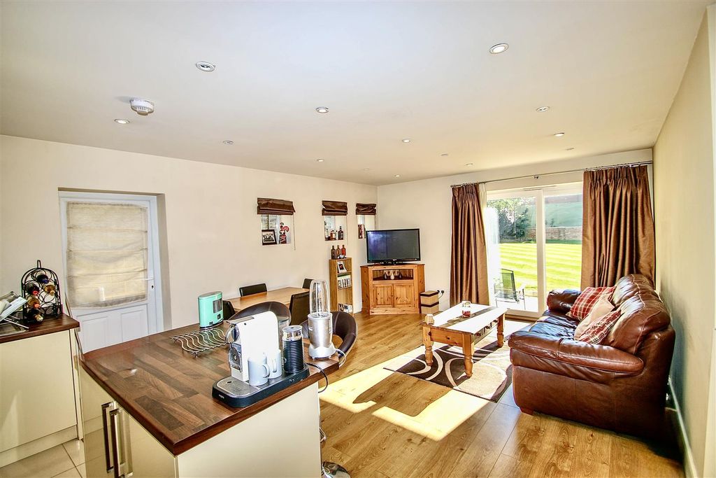 Additional image 3 of 10 bed flat for saleCollege Road, Woking GU22