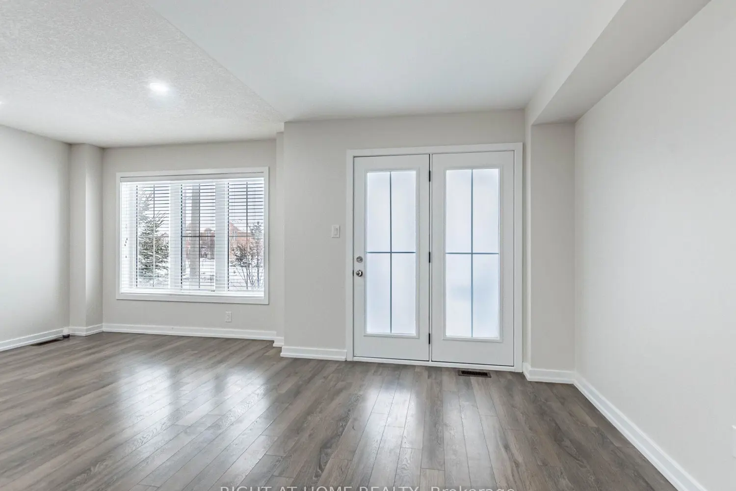 Additional image 10 of 16 Edsel Road