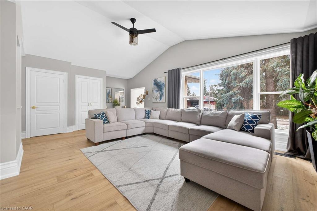 Additional image 6 of 4 Peter Street, Hamilton, ON, L8B 0Z4