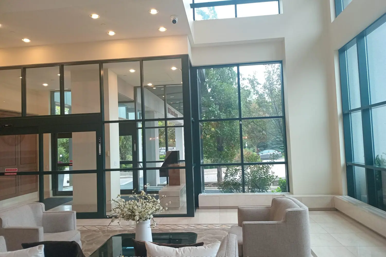 Additional image 3 of 100 John Street 608