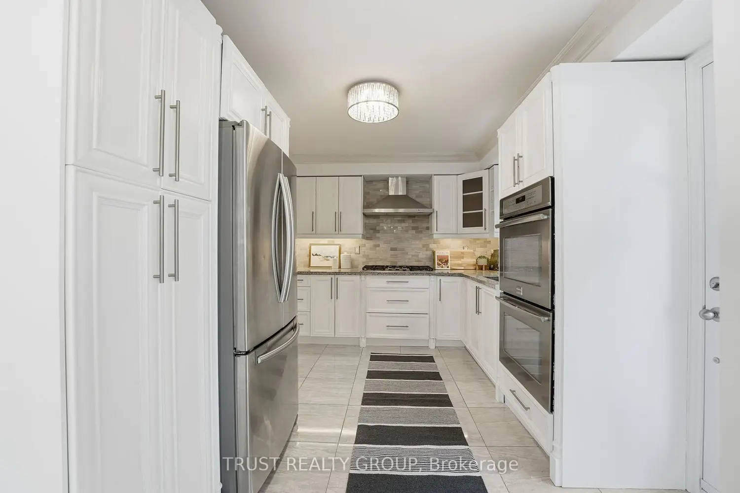 Additional image 7 of 9 Del Ria Drive