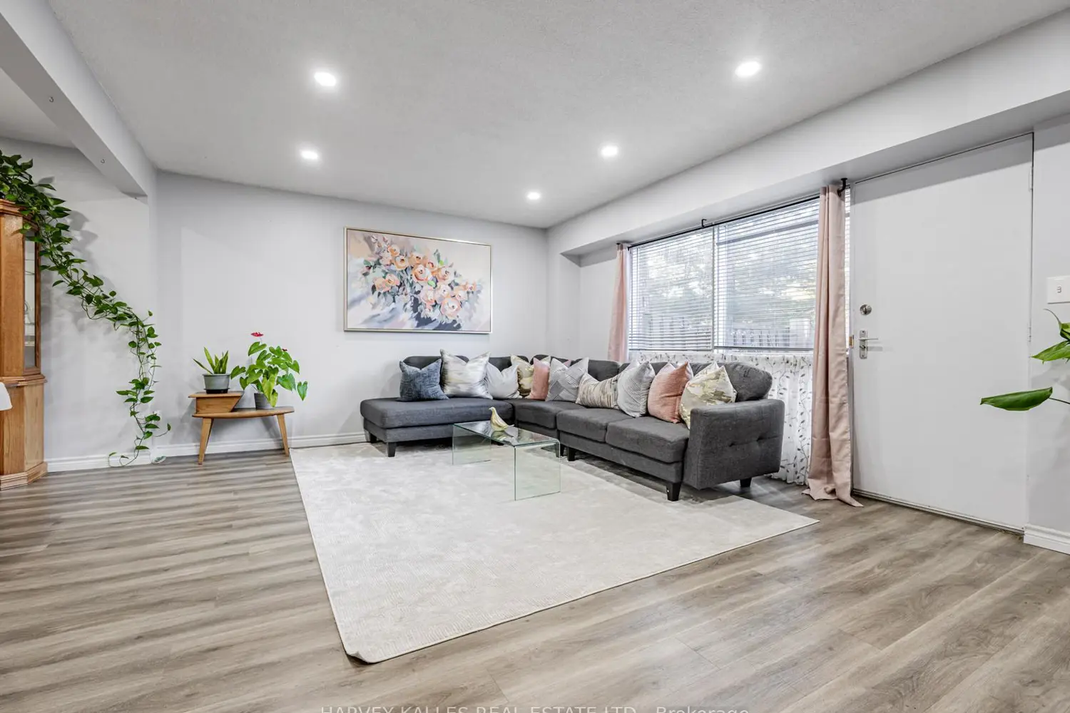 Additional image 3 of 349 Driftwood Avenue 1