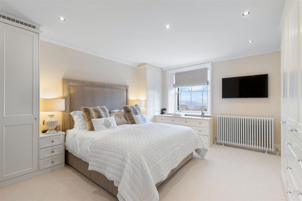 Additional image 14 of 2 bed flat for saleBrodrick Drive, Ilkley LS29