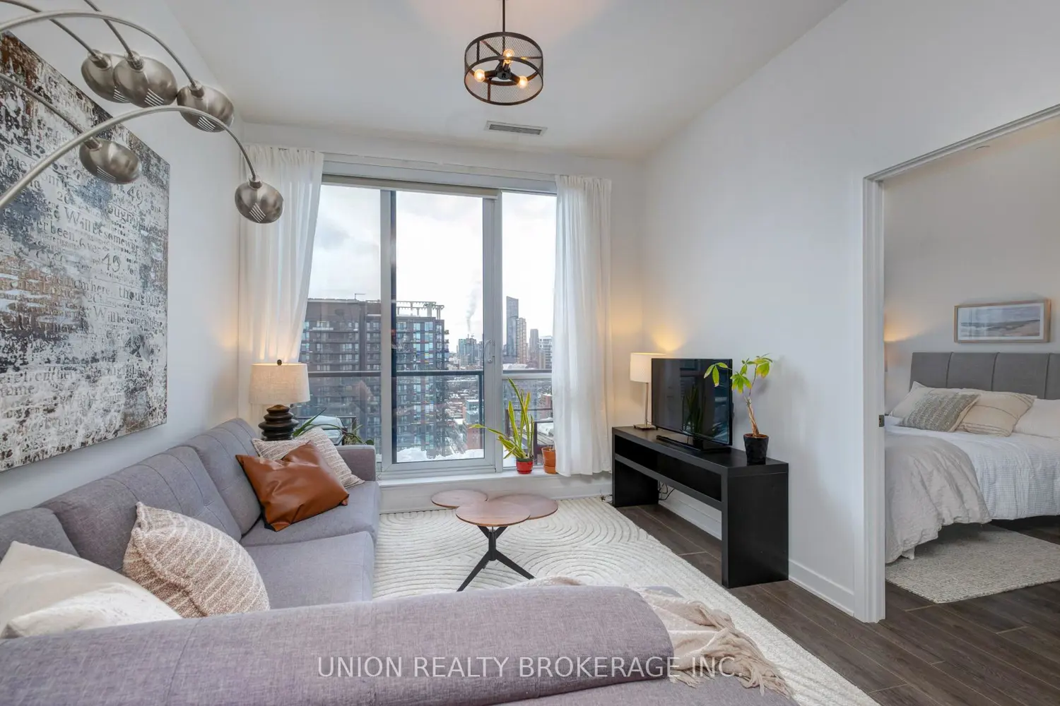 Additional image 8 of 170 Sumach Street 2508