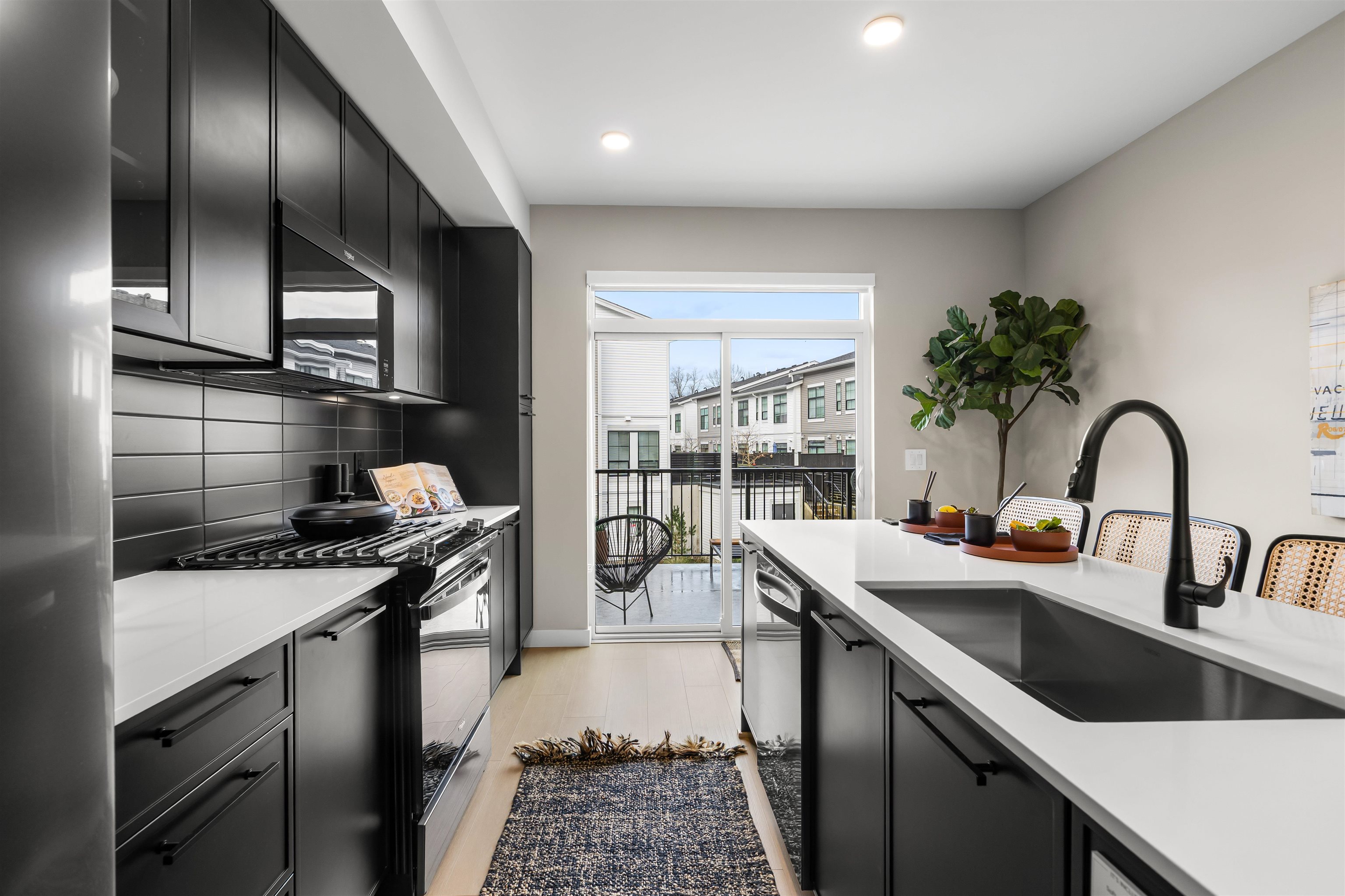 Additional image 5 of 1-2886 Montrose Avenue, Abbotsford, BC, V2S 0N7