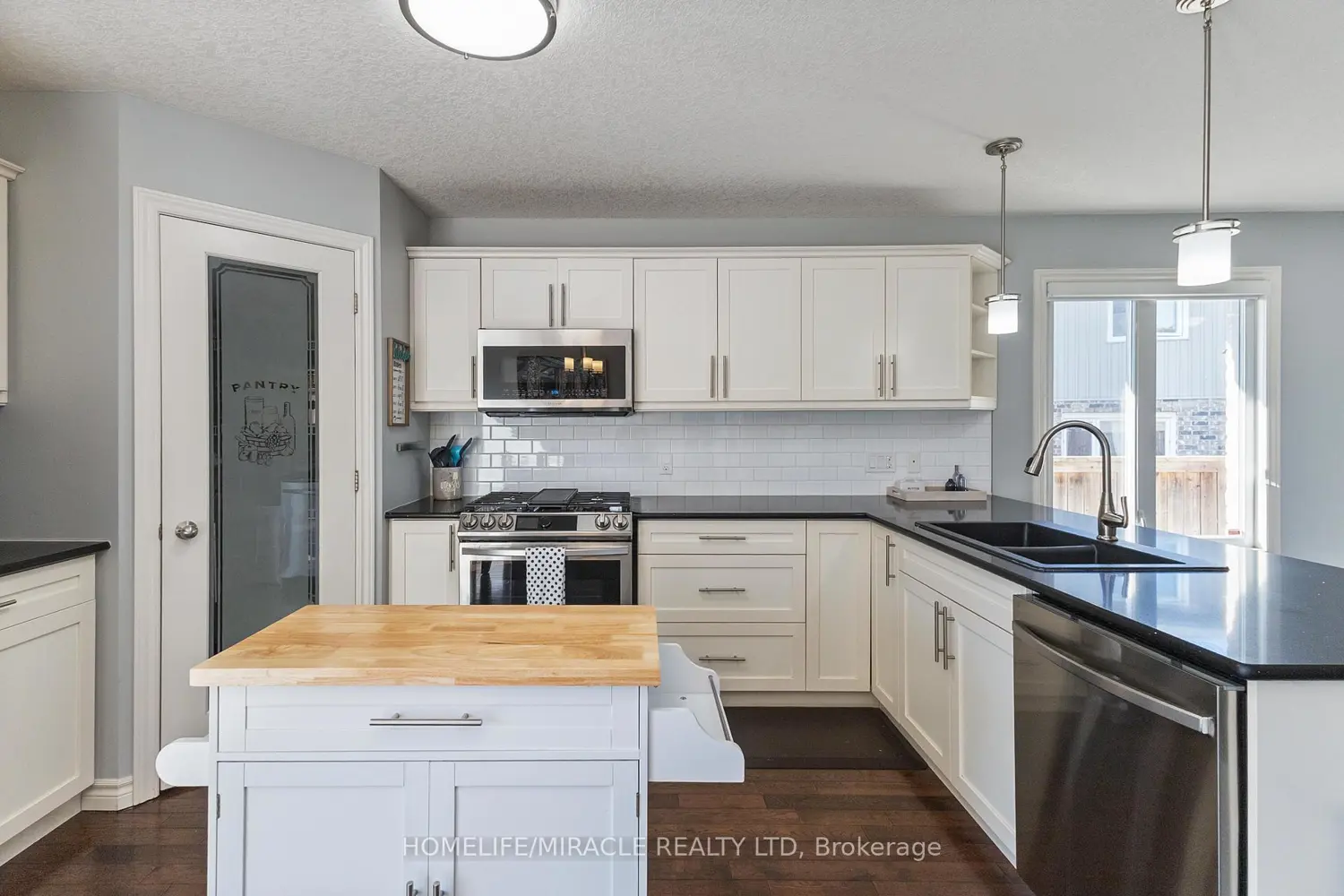 70 Tanoak Drive 2 photo 3