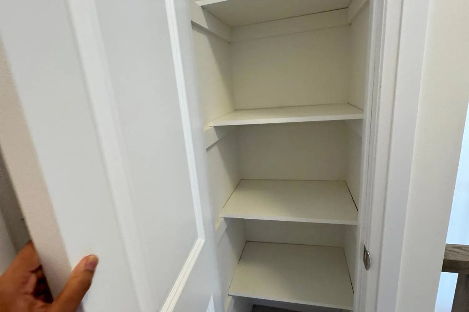 Additional image 6 of 15 Fieldridge Crescent 3