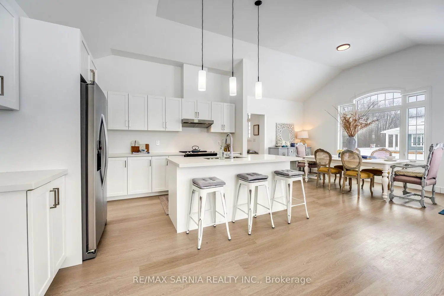 Additional image 8 of 7596 Thomas Street