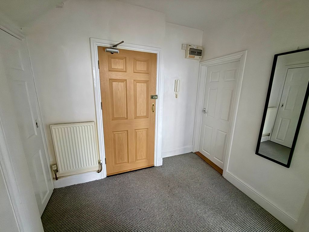 Additional image 7 of 1 bed flat for salePier Street, Aberystwyth SY23