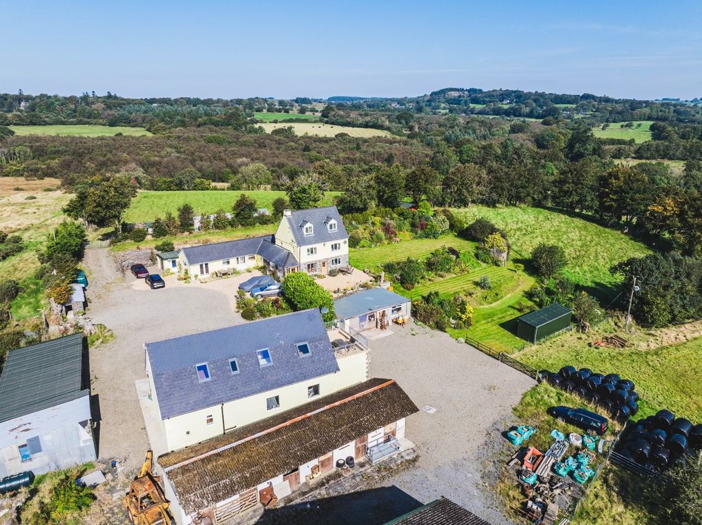 8 bed farm for saleBwlchllan, Lampeter SA48