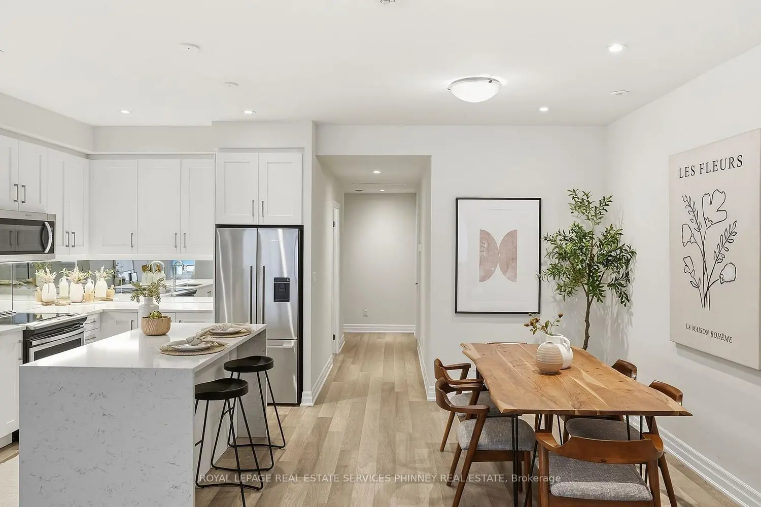 Additional image 4 of 652 Cricklewood Drive 201