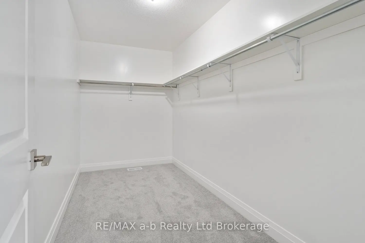 Additional image 14 of 99 Cayley Street