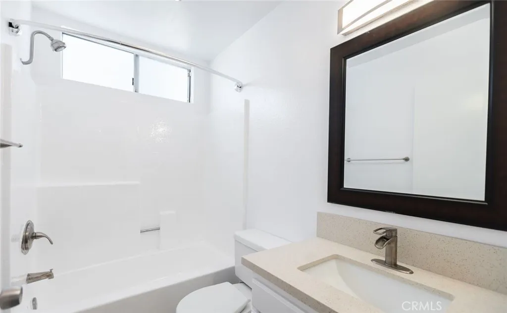 Additional image 11 of 4406 Cahuenga Boulevard Unit 209A, Toluca Lake, CA 91602