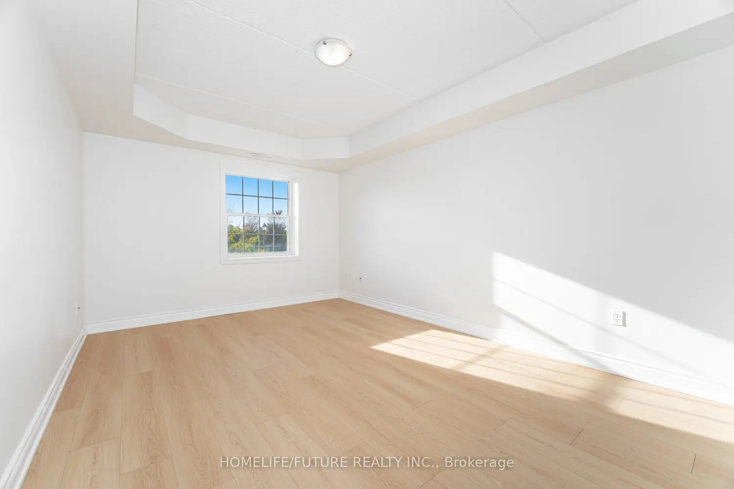 Additional image 8 of 7428 Markham Road 203