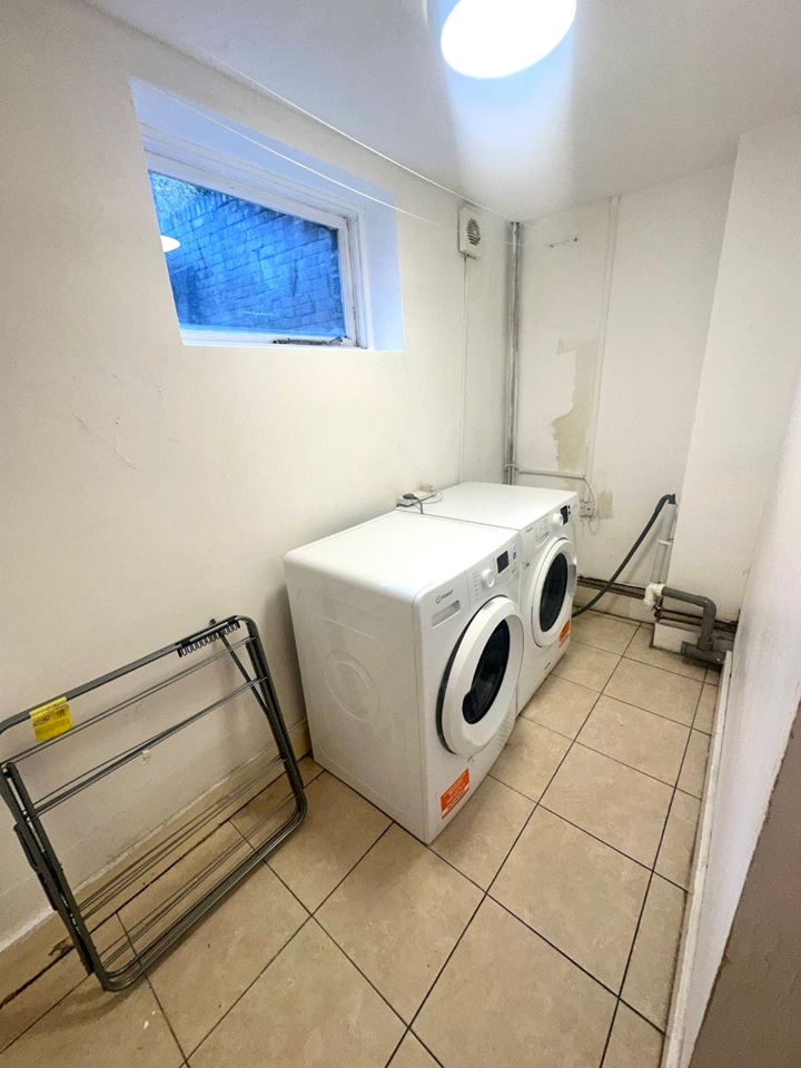 Additional image 4 of Room in a Shared House, London, E1, N1 7GU