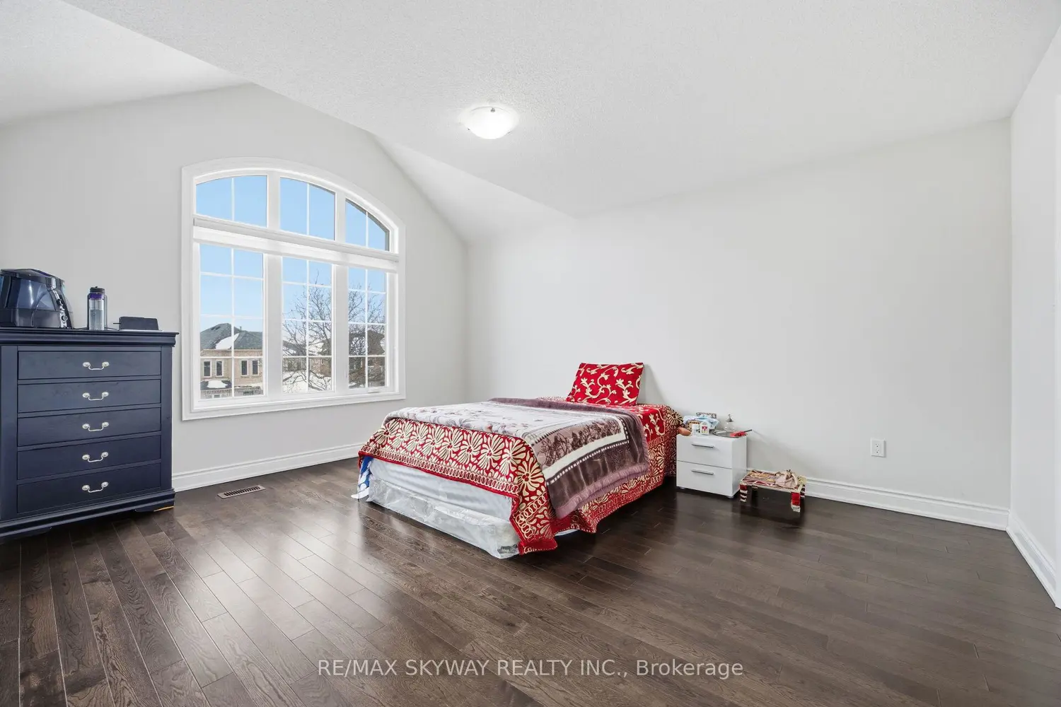 Additional image 11 of 22 Tamworth Court