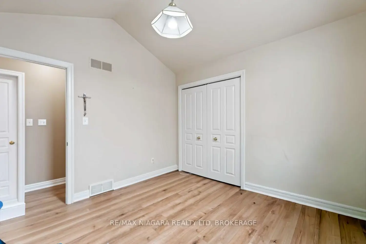 Additional image 9 of 7874 Bishop Avenue