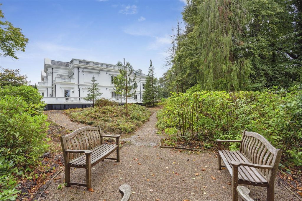 Additional image 21 of 3 bed flat for saleRidgemount Road, Sunningdale SL5
