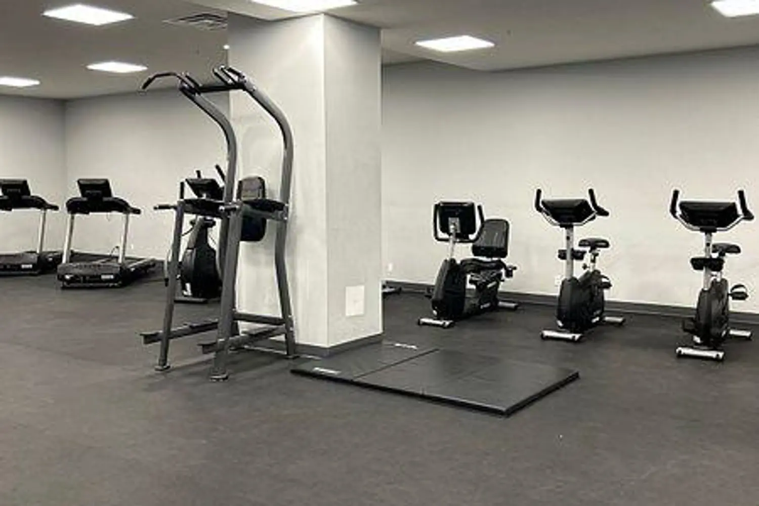 Additional image 20 of 652 Princess Street 1014