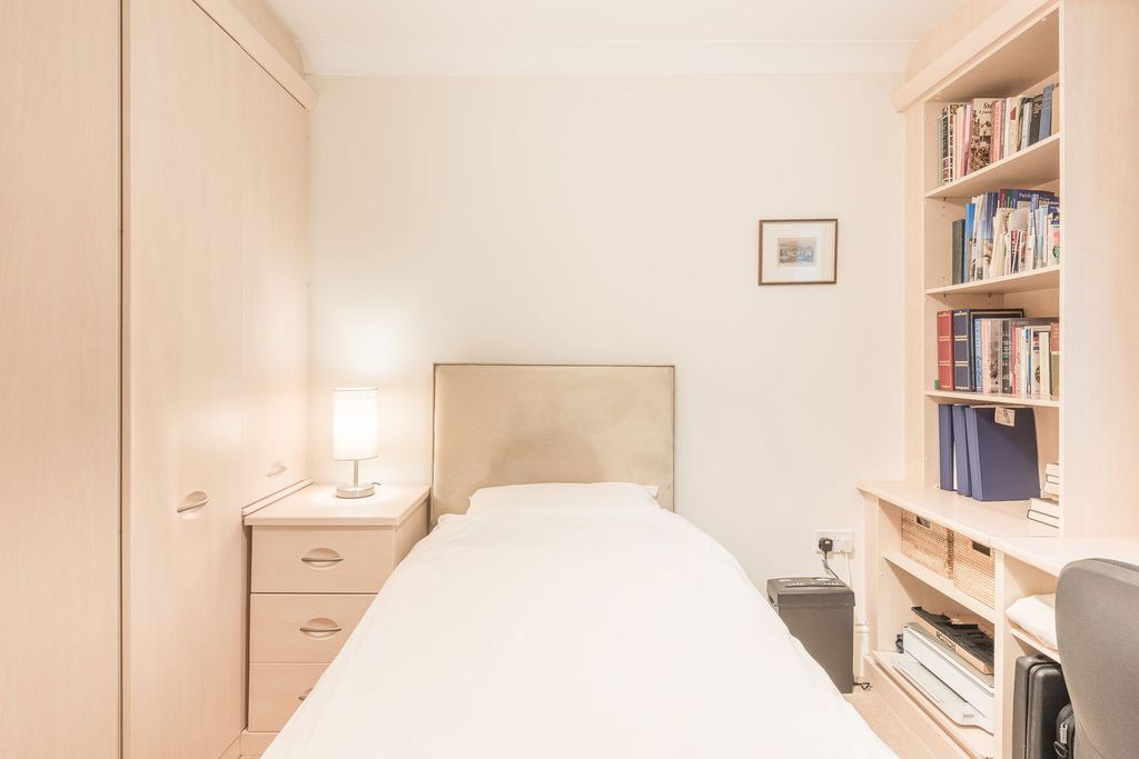 Additional image 35 of 2 bed flat for saleSt. Johns Hill, Shenstone, Lichfield WS14