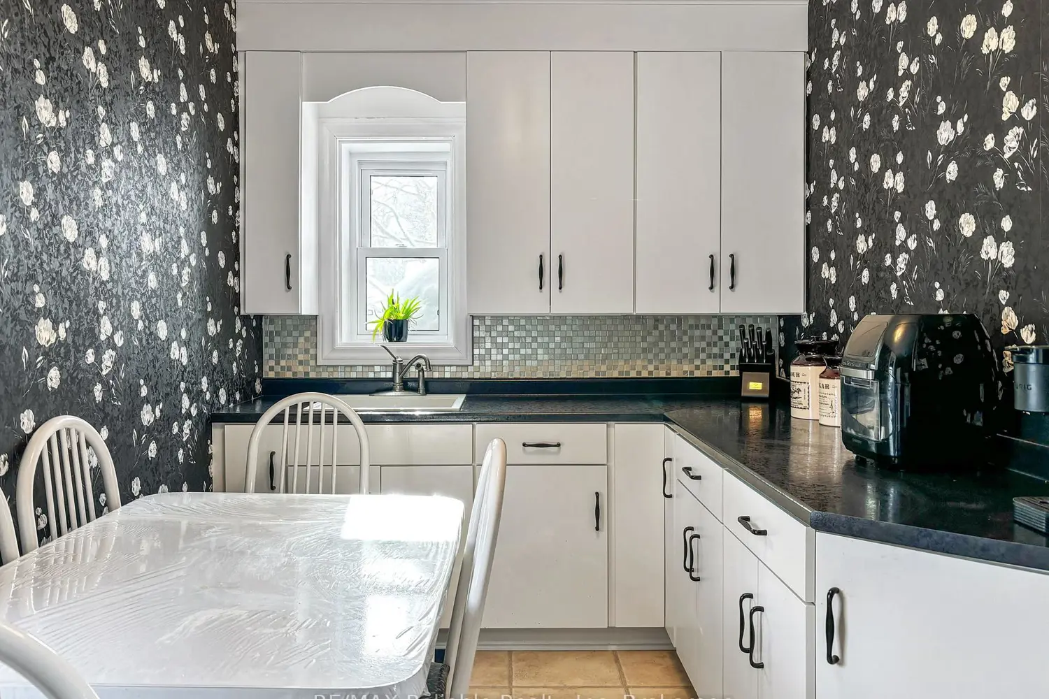 Additional image 10 of 293 Drummond Street