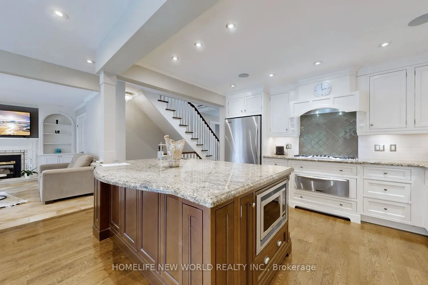 Additional image 3 of 33 Beatty Crescent