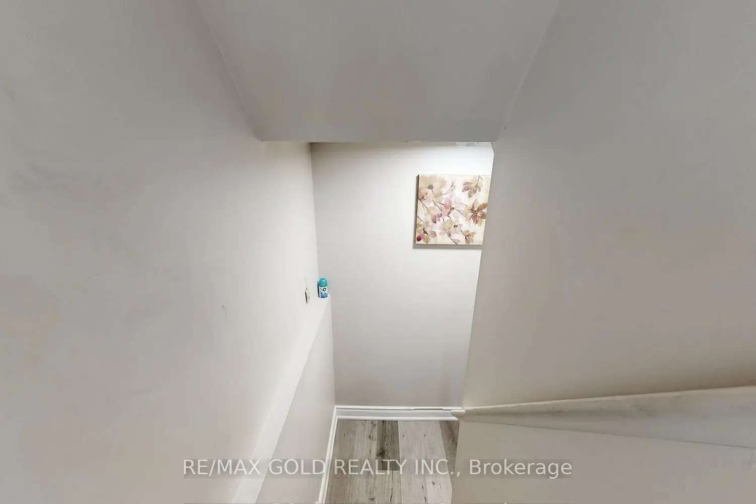 Additional image 13 of 12 Glencastle Square