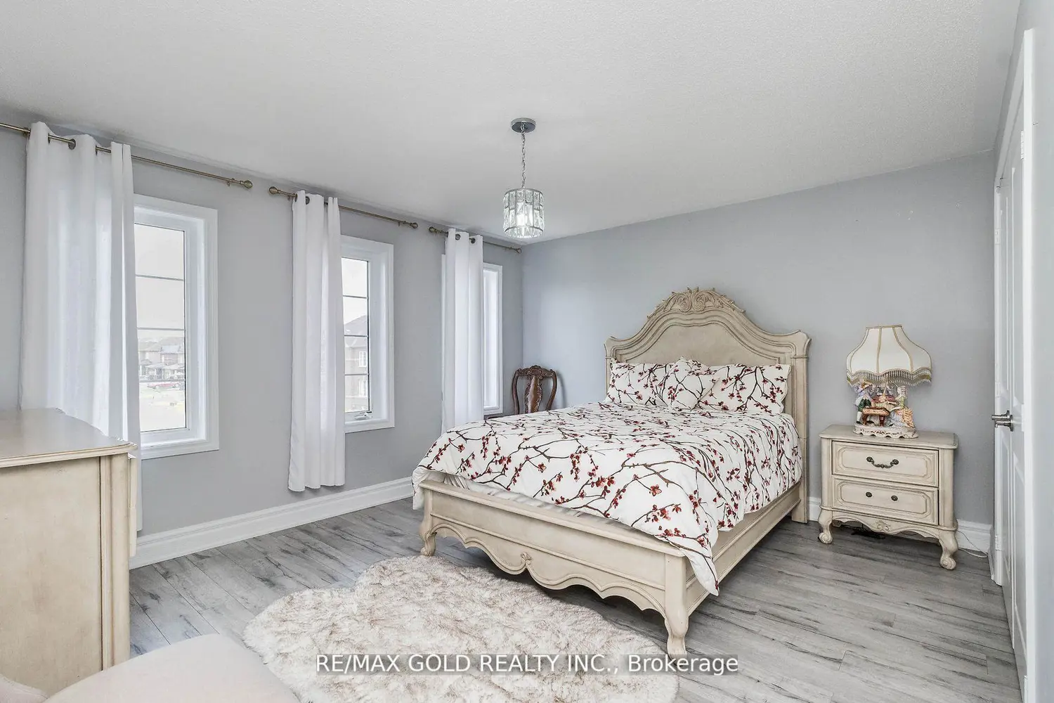 Additional image 15 of 115 Elm Street