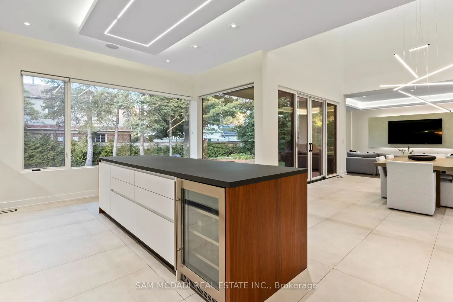 Additional image 6 of 2075 Shawanaga Trail