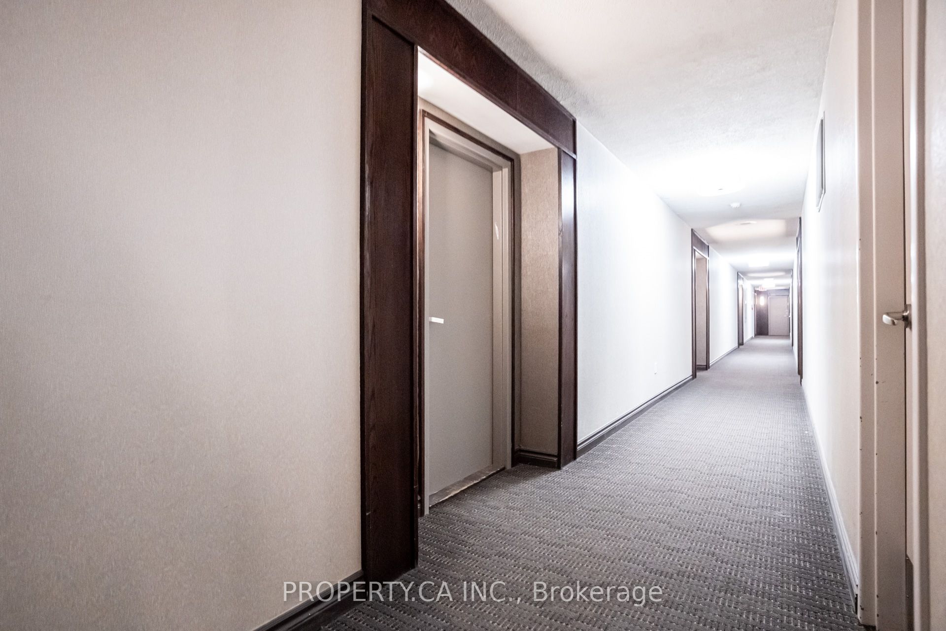 1109-7601 Bathurst Street, Vaughan, ON, L4J 4H5 photo 5