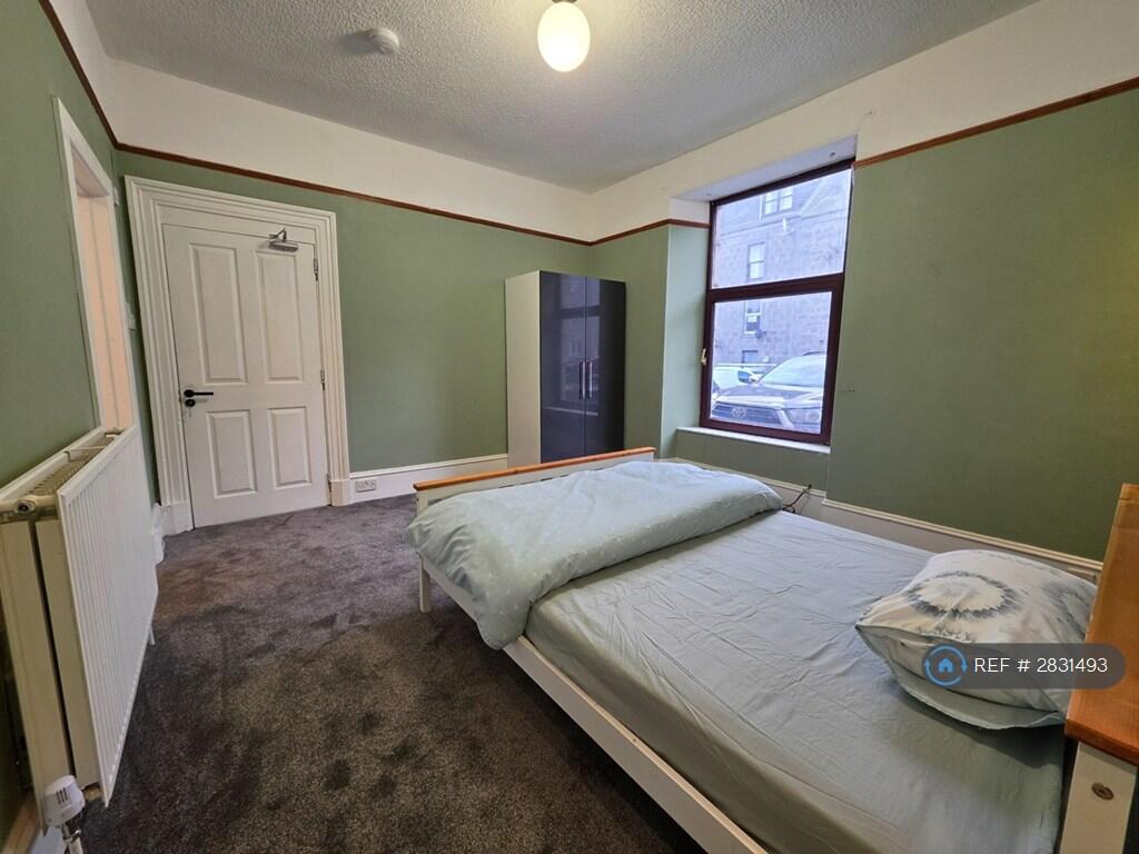 George St, Aberdeen, AB25