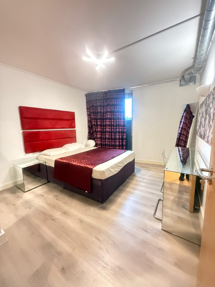 Additional image 4 of 2 Bed Flat, The Green Building, M1, N1 7GU