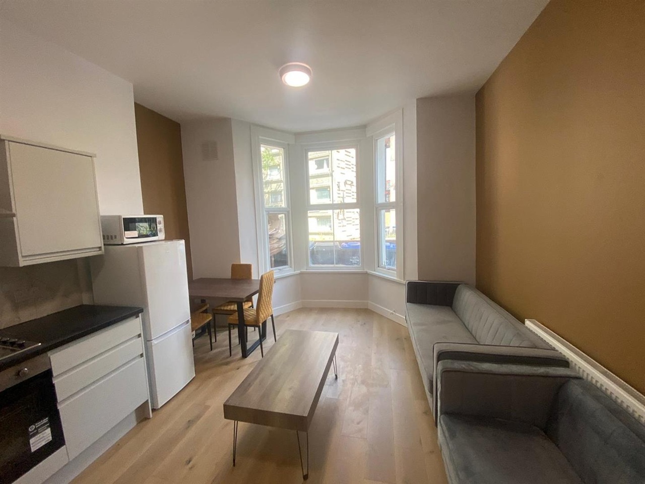 Additional image 3 of 2 Bed Flat, Malvern Road, NW6, N1 7GU