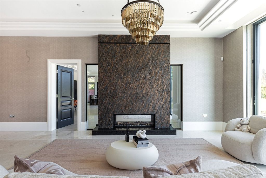 Additional image 12 of 5 bed detached house for saleCharters Gate, Ascot, Berkshire SL5