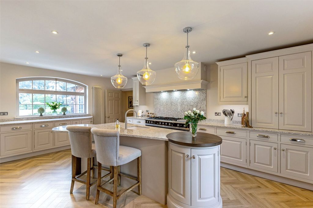 Additional image 8 of 7 bed detached house for saleWinkfield Lane, Maidens Green, Winkfield, Berkshire SL4