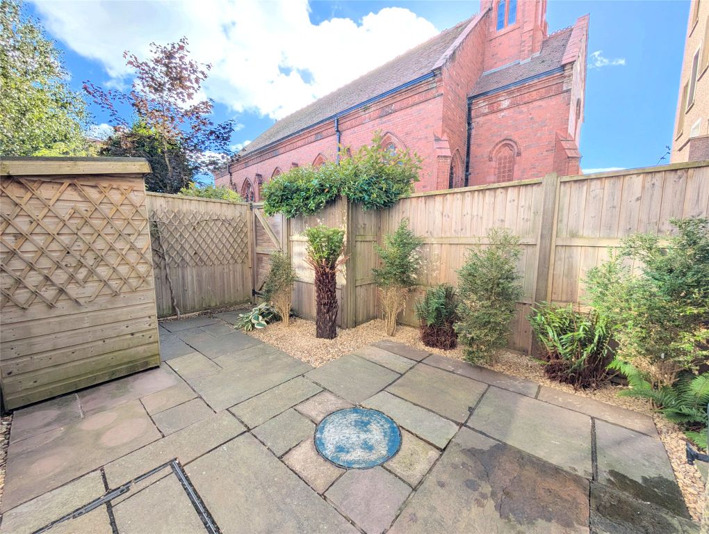 Additional image 4 of 3 bed flat for saleGrenfell Park, Parkgate, Neston, Cheshire CH64
